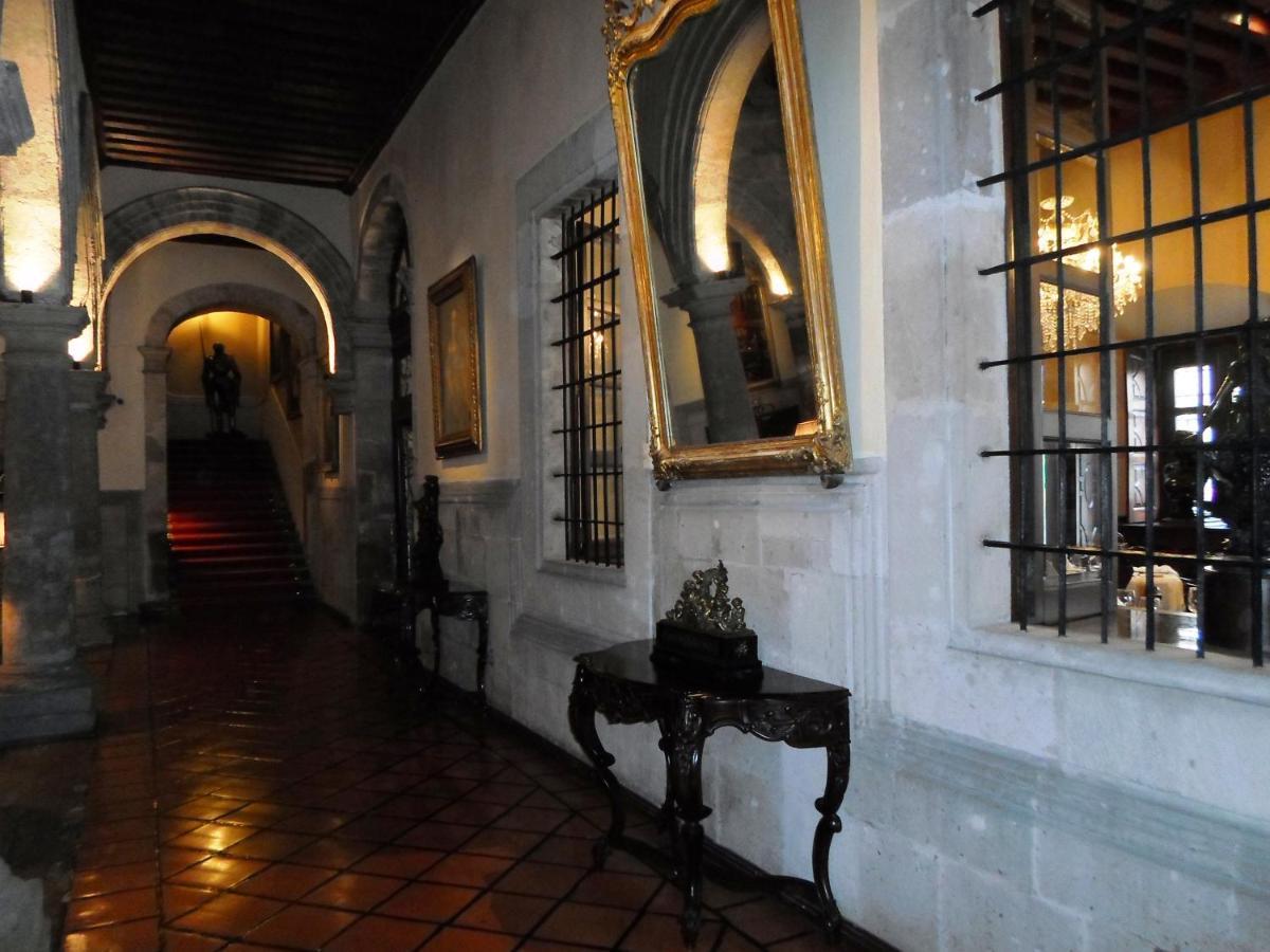 Virrey De Mendoza Hotel Morelia Exterior foto